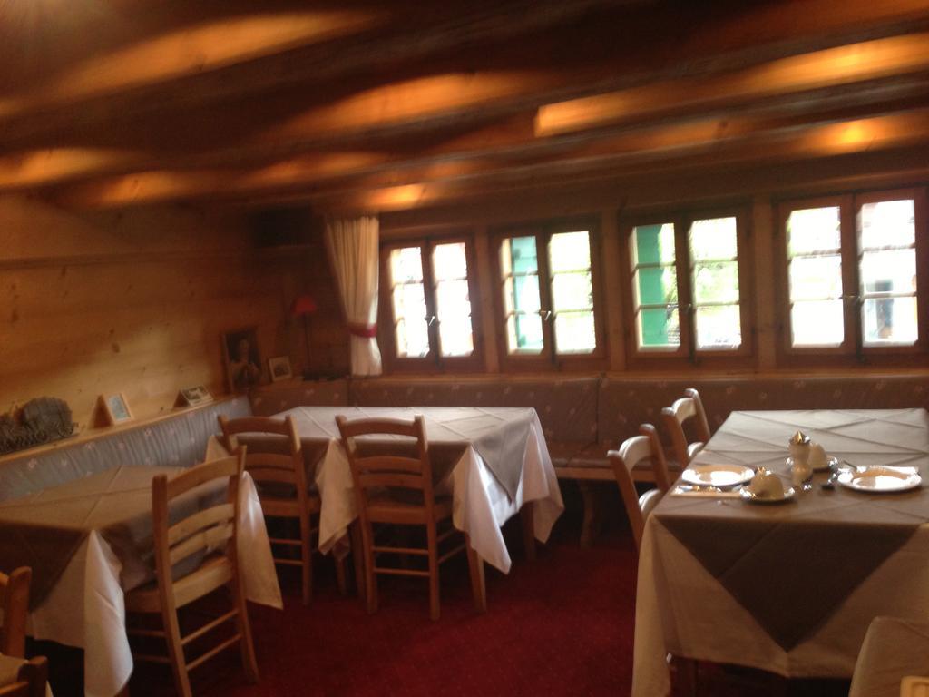 Auberge De La Poste Les Diablerets Exterior foto